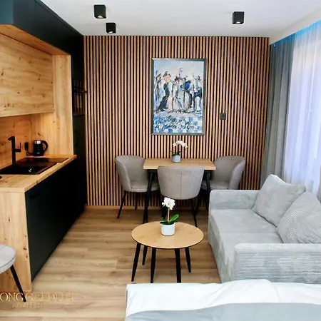 Apartment Long Gardens Premium Old Town *