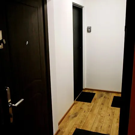 Long Gardens Premium Old Town