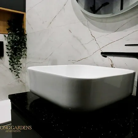 Long Gardens Premium Old Town Appartamento Danzica